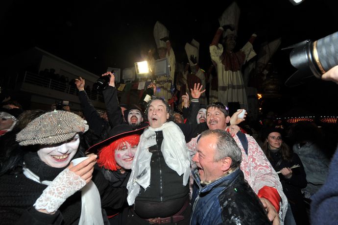 Ingrandisci la foto
